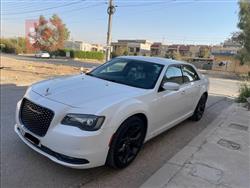 کرایسلەر 300